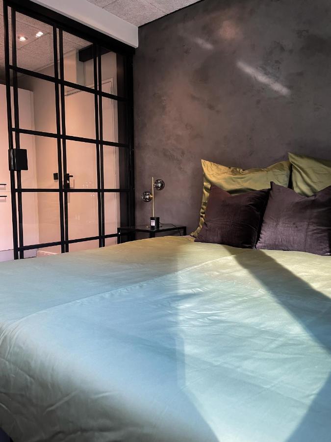 Ny Style Entire Apartment W/Private Cozy Terrace 하리슬리 외부 사진